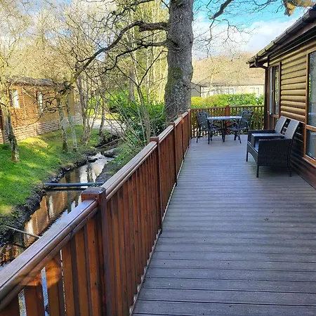 Casa de Férias Cheerful 3 Bedroom At White Cross Bay Windermere