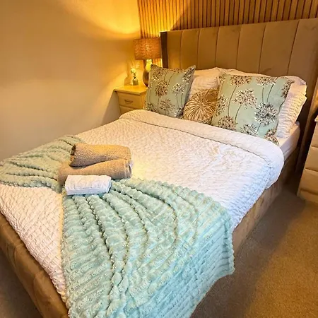Nyaraló Cheerful 3 Bedroom At White Cross Bay *