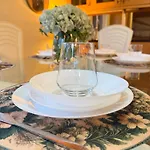 Cheerful 3 Bedroom At White Cross Bay * 温德米尔