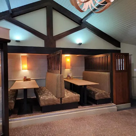 Cheerful 3 Bedroom At White Cross Bay 펜션 *