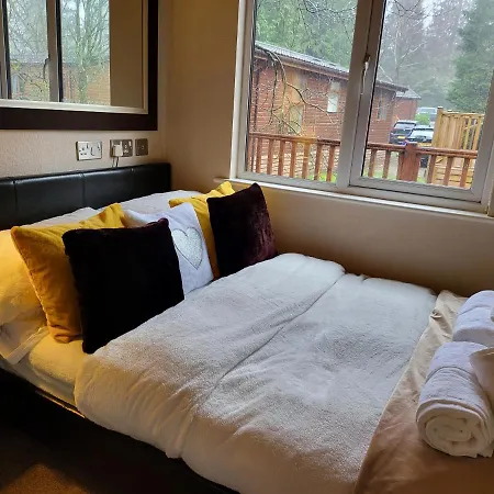 Cheerful 3 Bedroom At White Cross Bay Feriehus Windermere